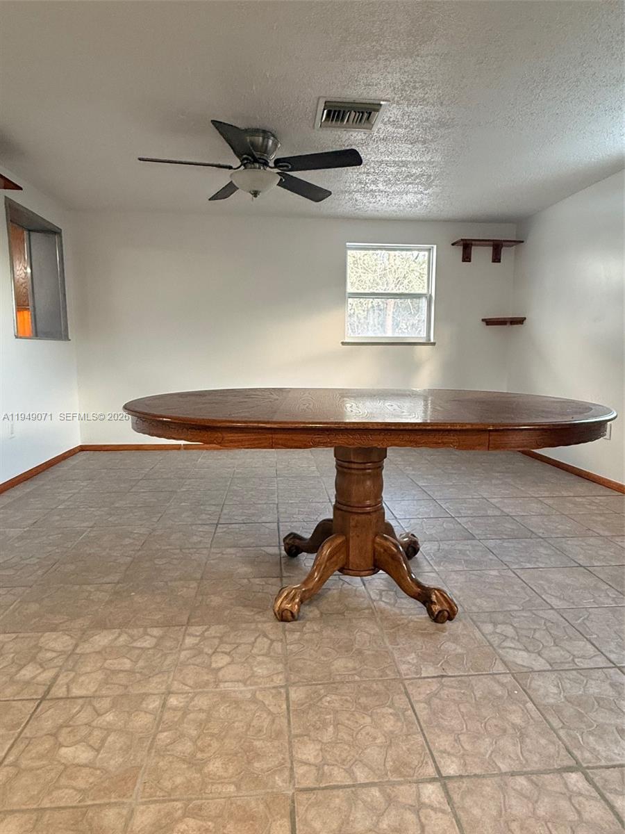 3709 Grand Concourse Sebring, FL 33875 - Photo 16 of 74 a view of a workspace