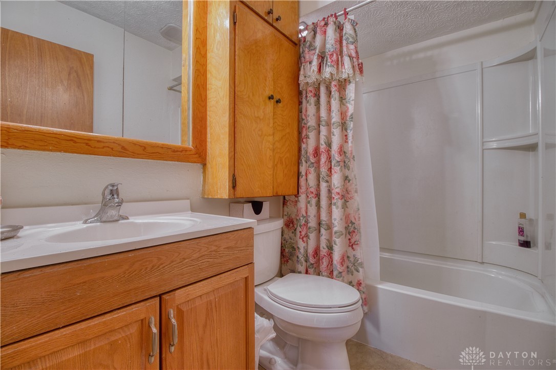 3739 Eileen Road Kettering, OH 45429 - Photo 11 of 21 Gallery Image 11