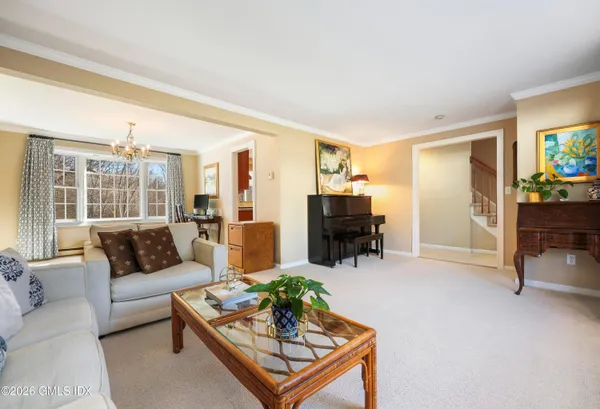 $1,650,000 | 21 Zygmont Lane, Greenwich, CT 06831
