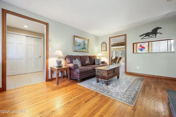 $1,650,000 | 21 Zygmont Lane, Greenwich, CT 06831