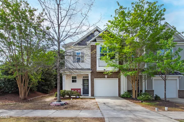 $1,995 | 524 Panorama View Loop, Cary, NC 27519