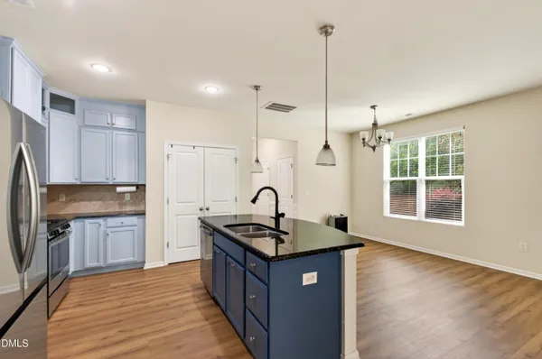 $1,995 | 524 Panorama View Loop, Cary, NC 27519