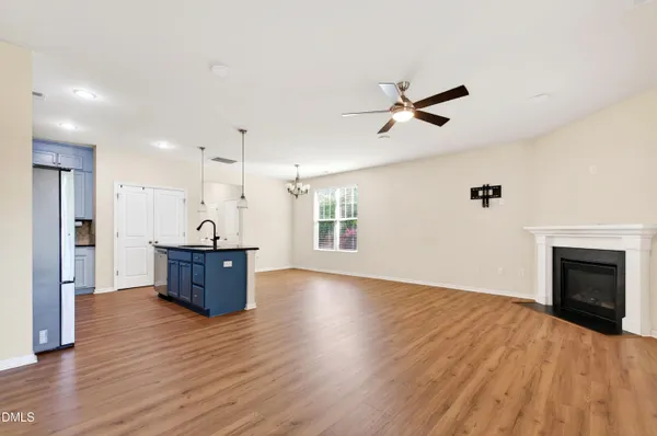 $1,995 | 524 Panorama View Loop, Cary, NC 27519