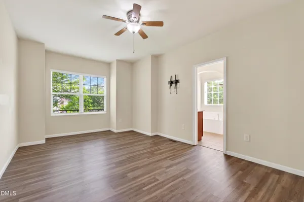 $1,995 | 524 Panorama View Loop, Cary, NC 27519