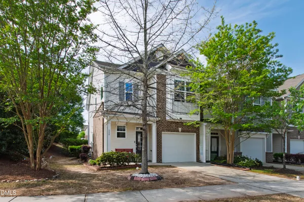 $1,995 | 524 Panorama View Loop, Cary, NC 27519