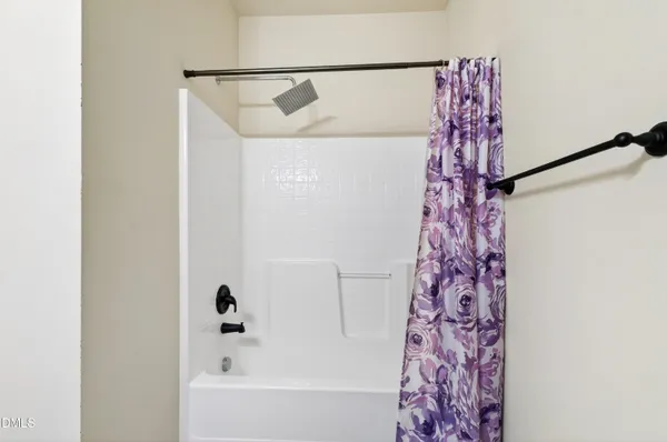 $1,995 | 524 Panorama View Loop, Cary, NC 27519