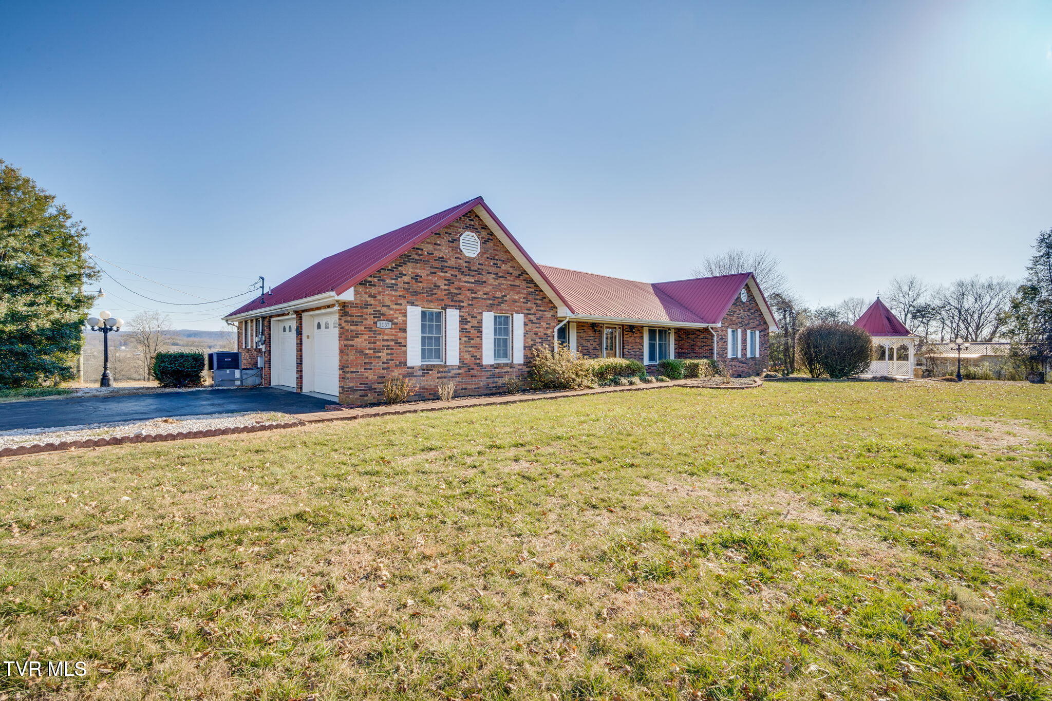 1137 Old Stage Road Rogersville, TN 37857 - Photo 2 of 46 002 (21)
