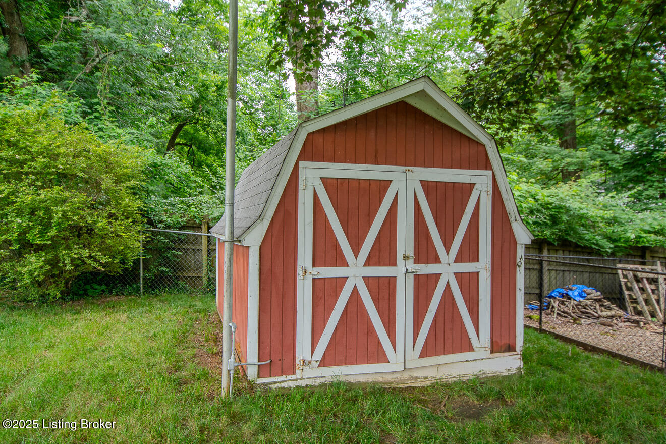 1562 Knight Road Louisville, KY 40216 - Photo 53 of 63 Knight-52