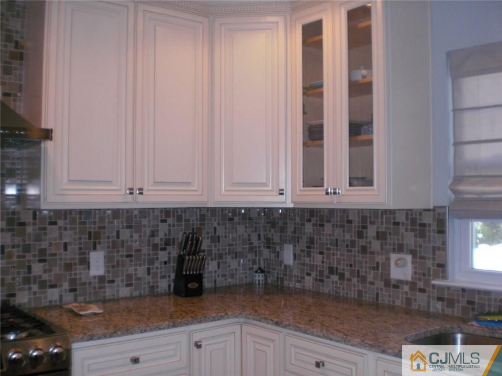 639 River Road Rahway, NJ 07065 - Photo 7 of 24 Gallery Image 7