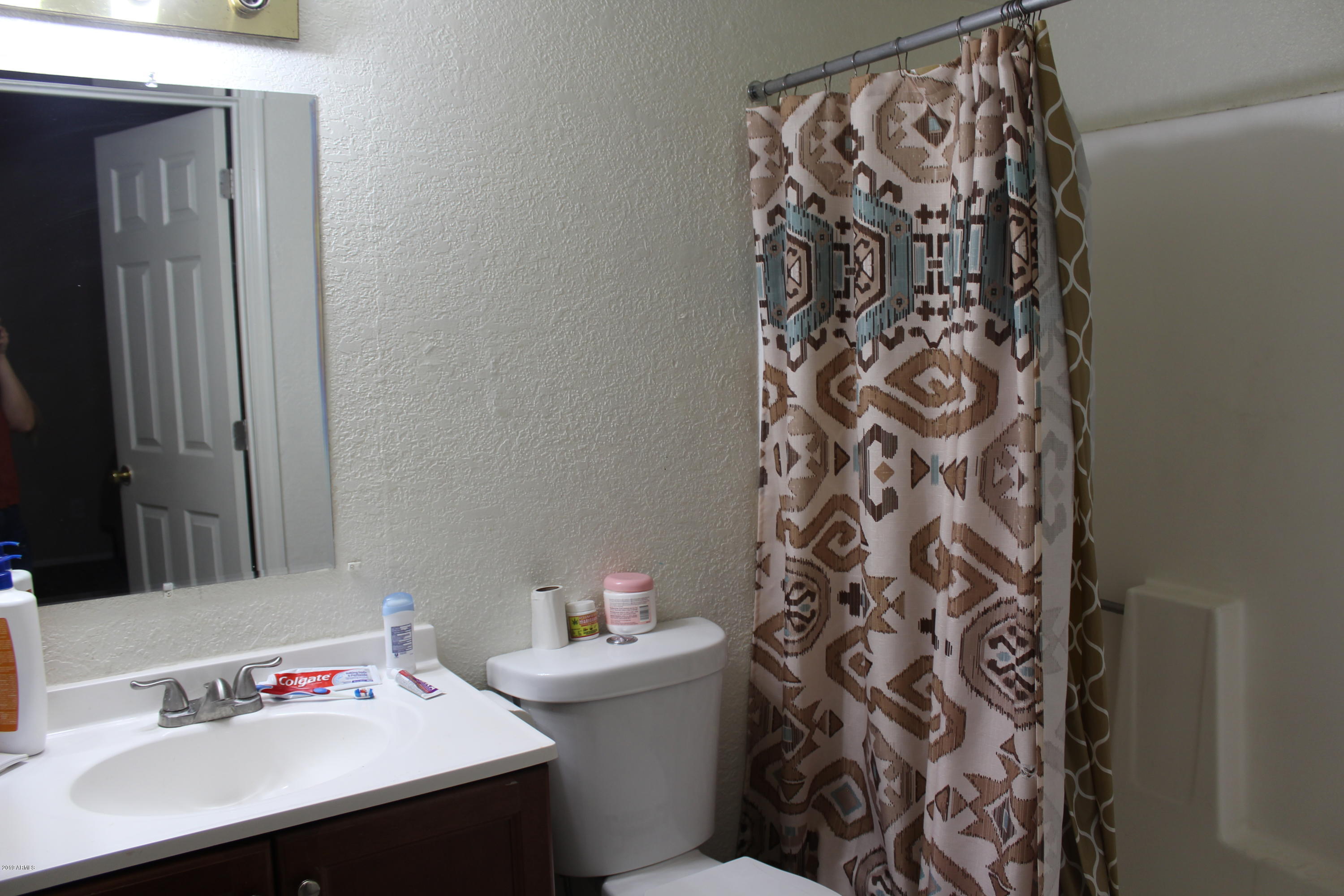 6901 West Villa Road, Unit 1217 Phoenix, AZ 85033 - Photo 19 of 23 IMG_3023