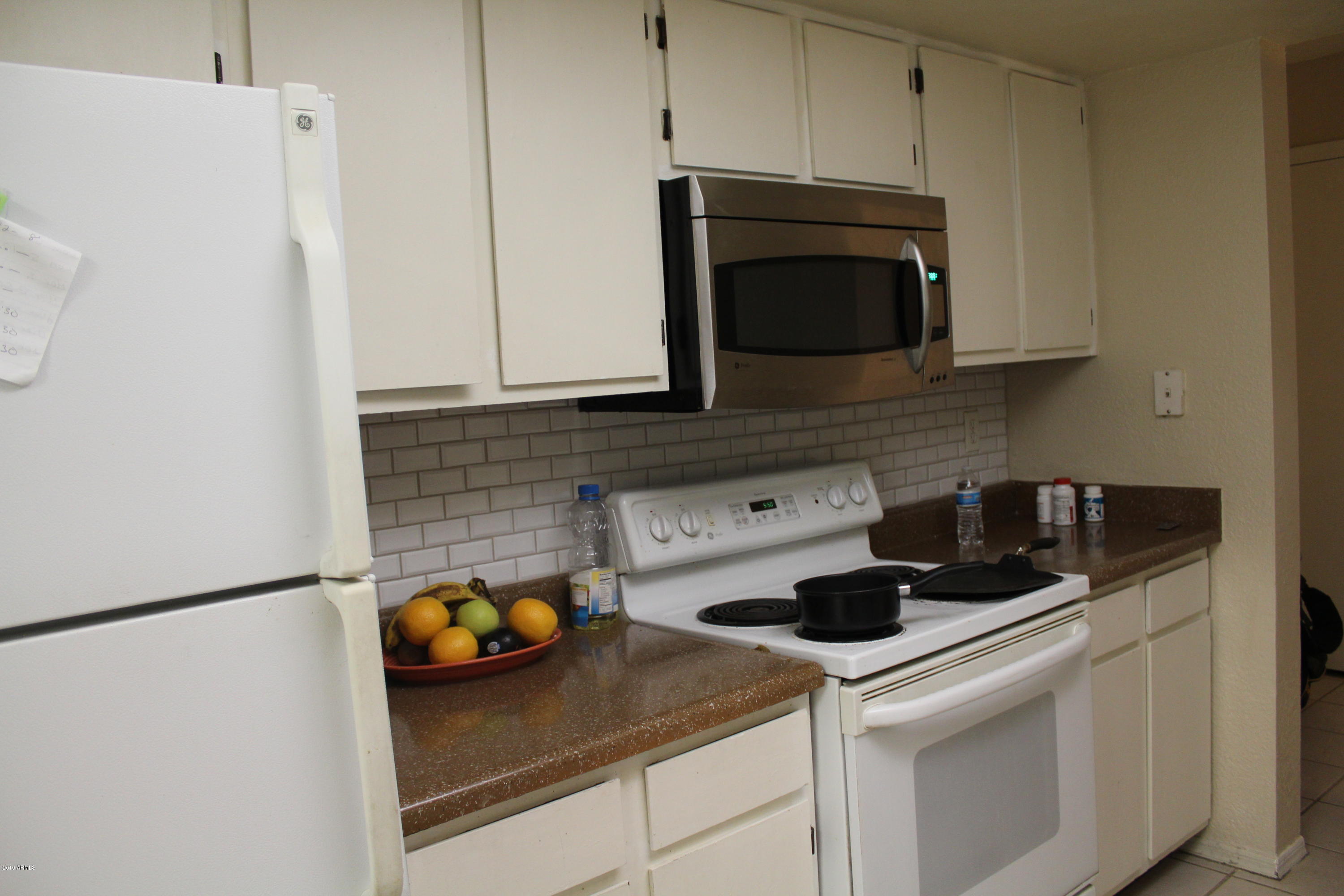 6901 West Villa Road, Unit 1217 Phoenix, AZ 85033 - Photo 6 of 23 IMG_3006