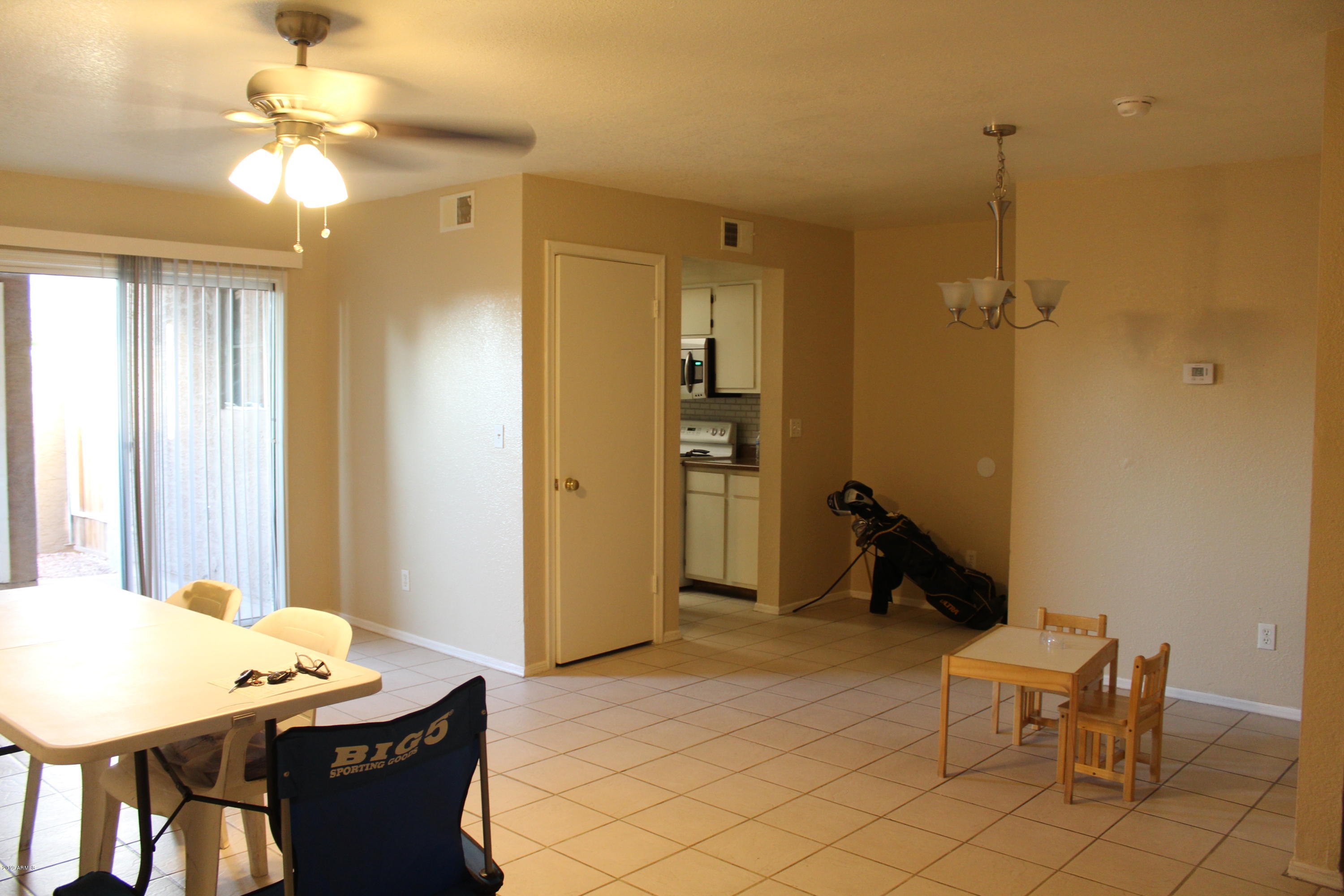 6901 West Villa Road, Unit 1217 Phoenix, AZ 85033 - Photo 8 of 23 IMG_3011