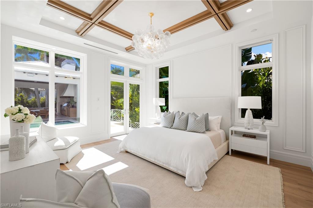 575 13th Avenue South Naples, FL 34102 - Photo 16 of 27