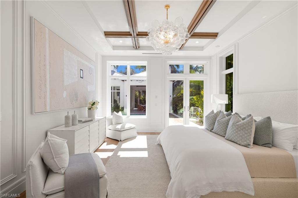 575 13th Avenue South Naples, FL 34102 - Photo 17 of 27