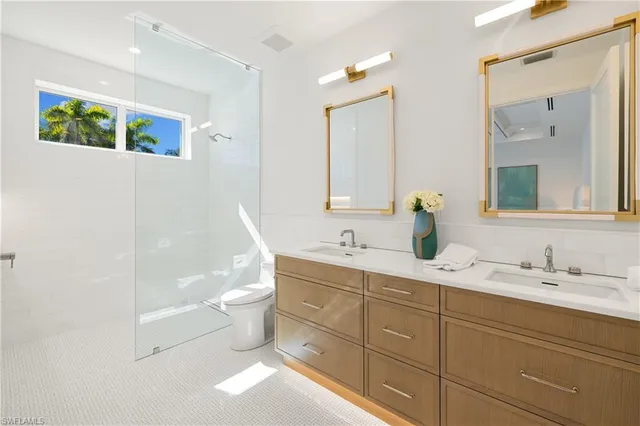 $13,000,000 | 575 13th Avenue South, Naples, FL 34102