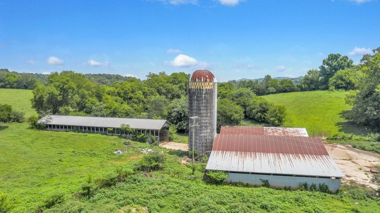 175 Camp Road Sweetwater, TN 37874 - Photo 8 of 11 Gallery Image 8