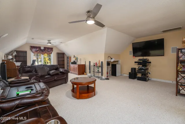 $625,000 | 602 Taberna Circle, New Bern, NC 28562