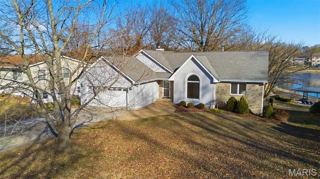 $550,000 | 1028 Bermuda Drive, Edwardsville, IL 62025