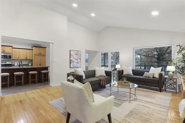 $550,000 | 1028 Bermuda Drive, Edwardsville, IL 62025