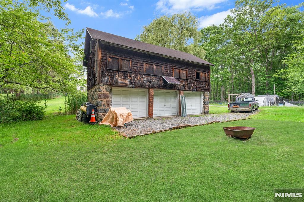 55 Cripplebush Road Old Tappan, NJ 07675 - Photo 37 of 44