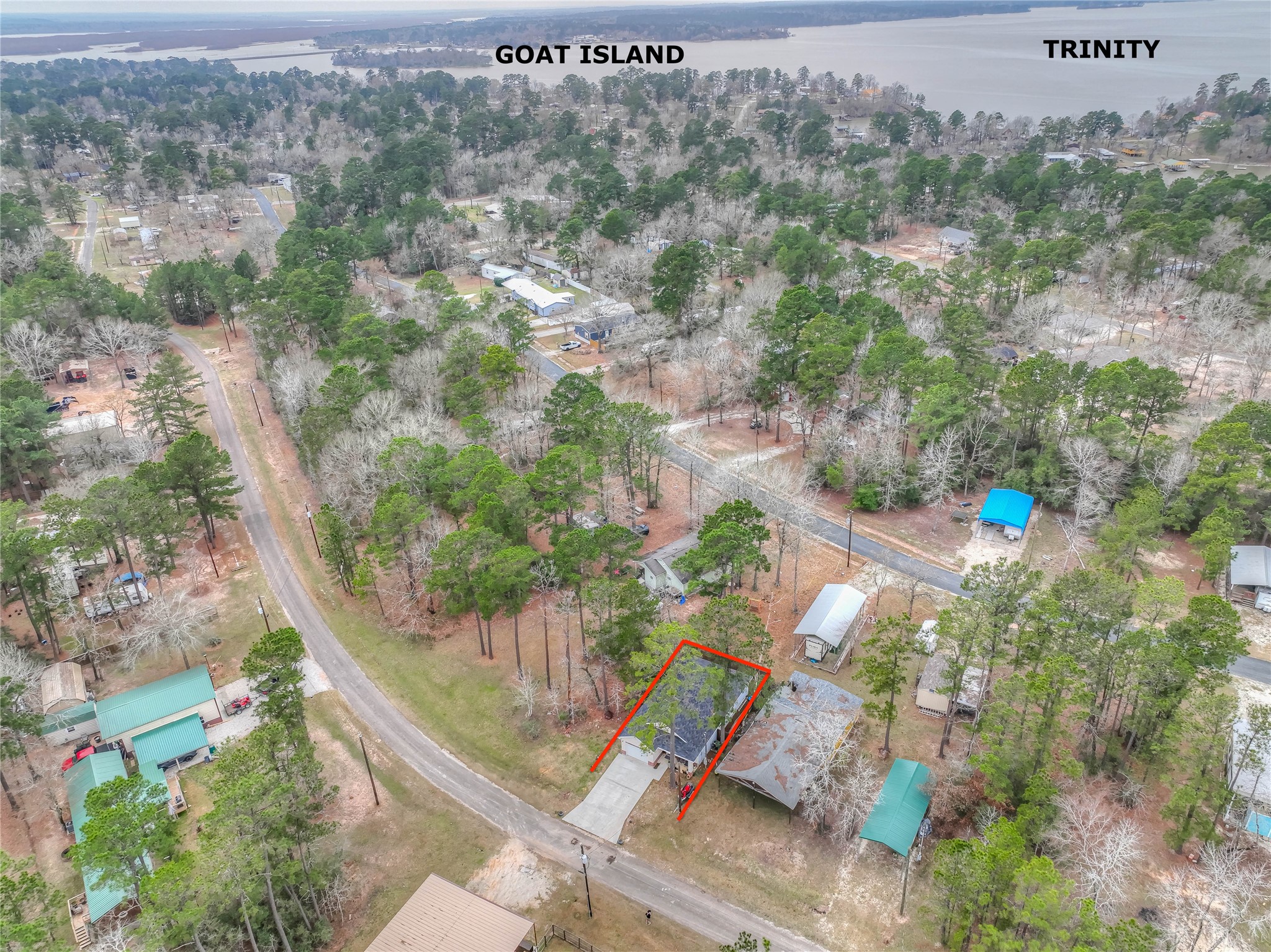 627 Pinewood Drive Trinity, TX 75862 - Photo 18 of 36 an aerial view of a house