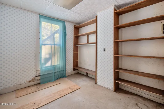 $79,900 | 97 Main Street, Maryland, NY 12155