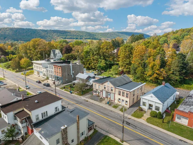 $79,900 | 97 Main Street, Maryland, NY 12155