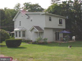 113 Main Street Spring Mount, PA 19473 - Photo 1 of 6 Gallery Image 1