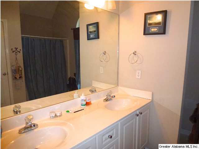 4144 Forest Lakes Road Sterrett, AL 35147 - Photo 10 of 16