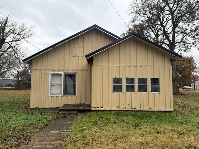 $15,000 | 613 Lake Street, Ridgely, TN 38080