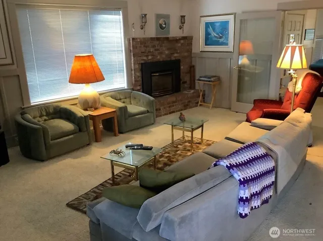 $575,000 | 160 North Old Mill Hill Road, Hoodsport, WA 98548