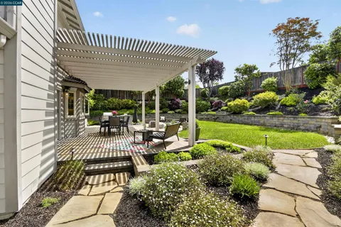 $2,295,000 | 22 Williams Drive, Moraga, CA 94556