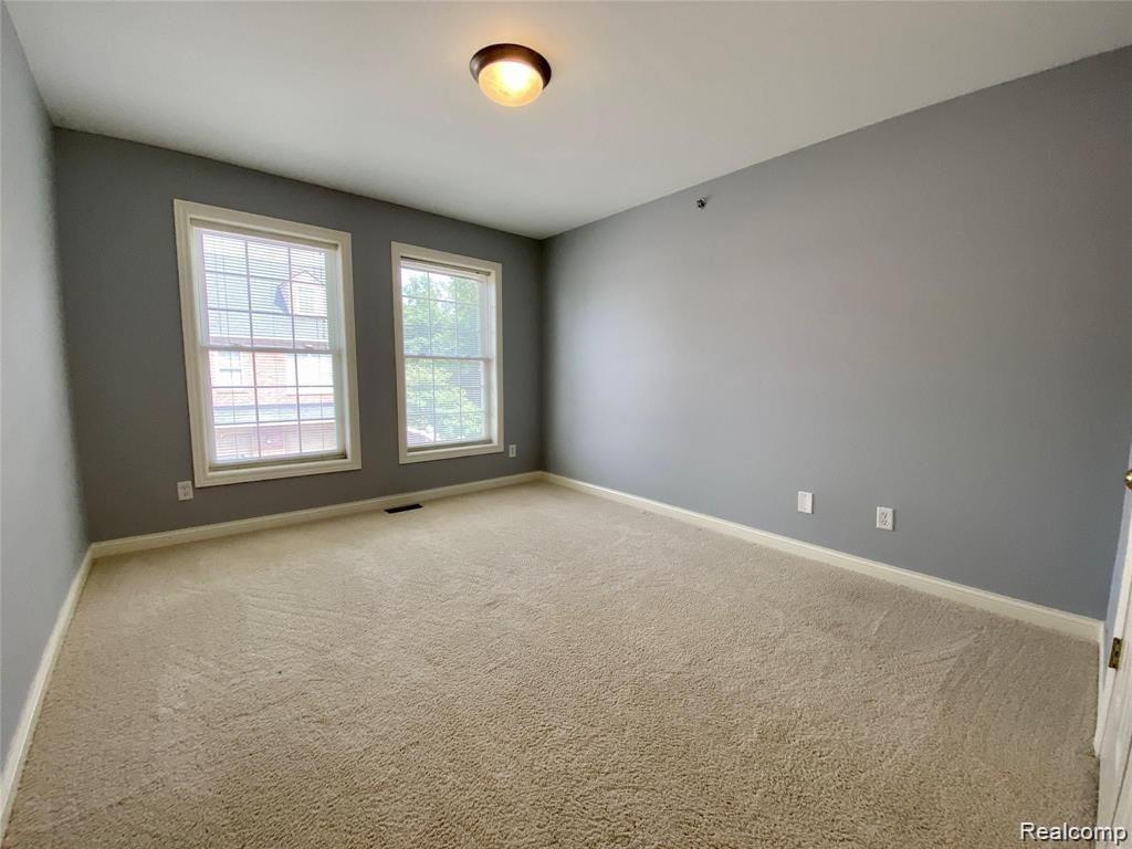341 Village Way South Canton, MI 48188 - Photo 24 of 34