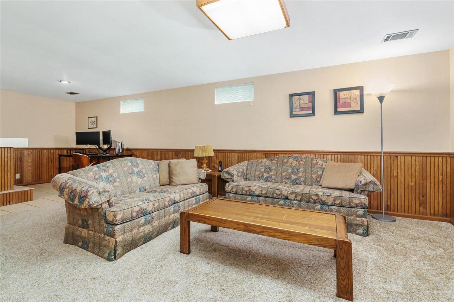1314 Highgate Road Kalamazoo, MI 49006 - Photo 26 of 50 26-WM1314highgate-22