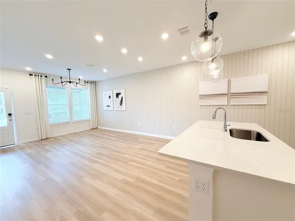 $2,700 | 11376 Blue Bay Drive, Orlando, FL 32832