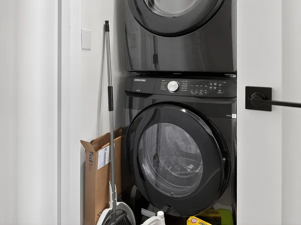 $5,800 | 2451 North Albany Avenue, Unit 1, Chicago, IL 60647