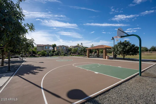 a view of a tennis court