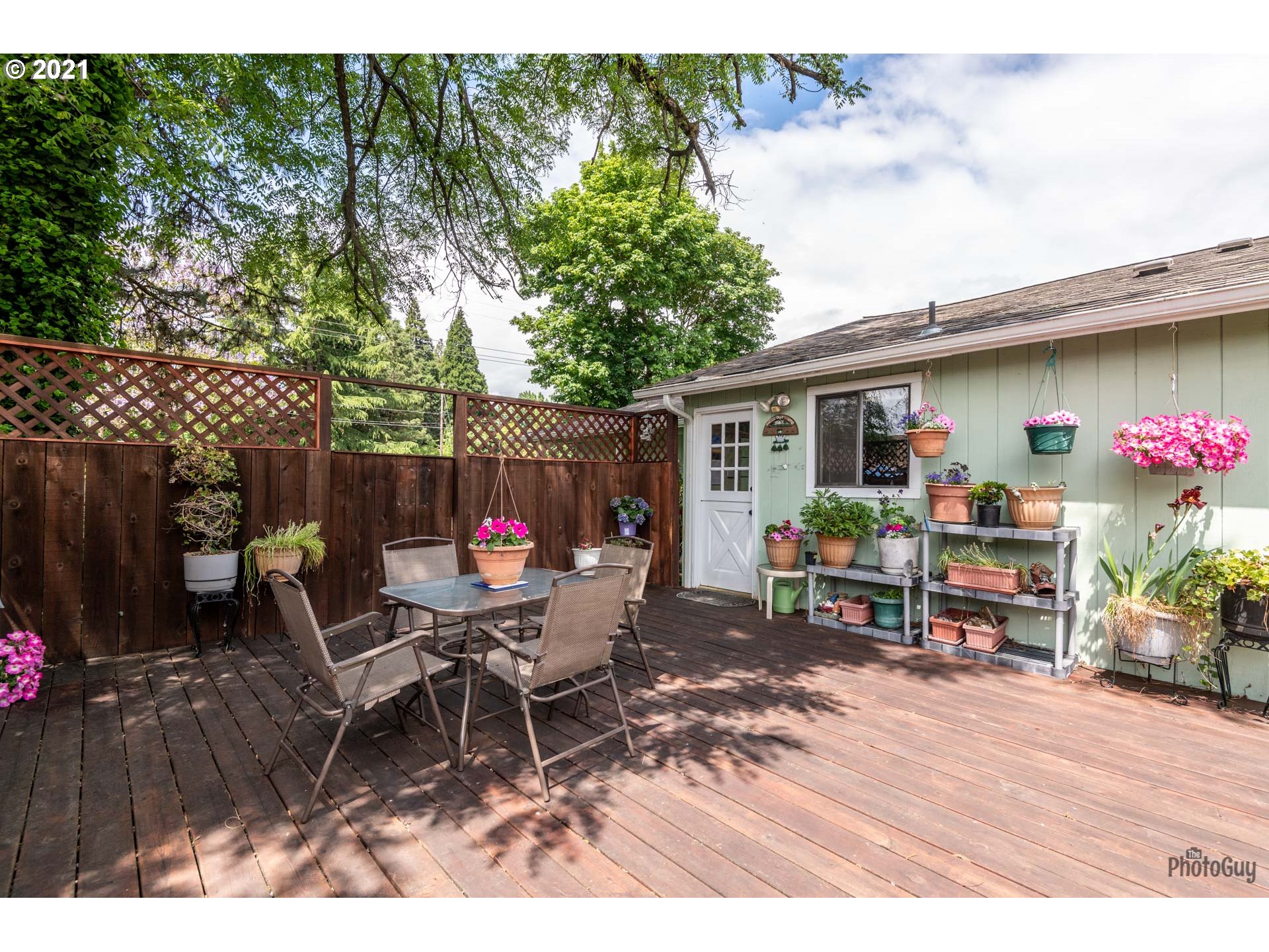 715 North Bertelsen Road Eugene, OR 97402 - Photo 23 of 28 Gallery Image 23