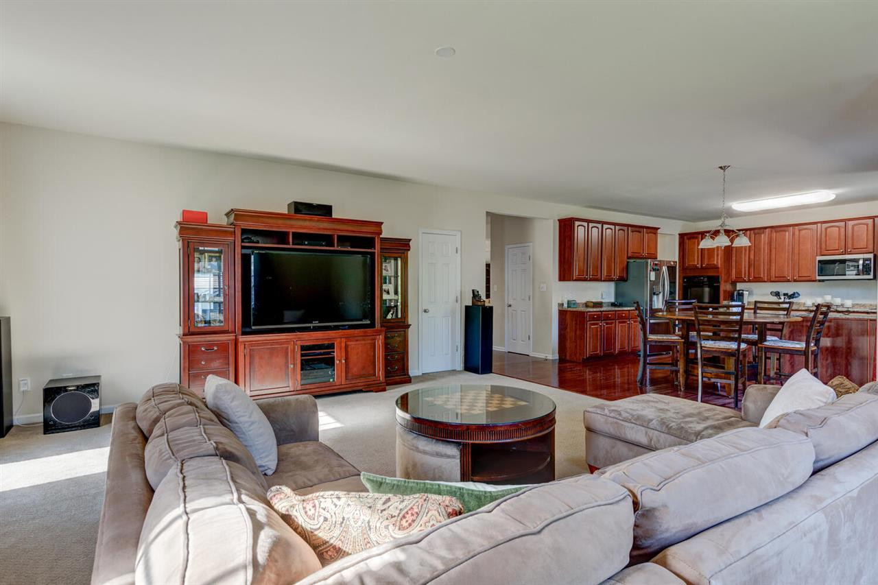 868 Seastone Street Raleigh, NC 27603 - Photo 10 of 28 Family Room
