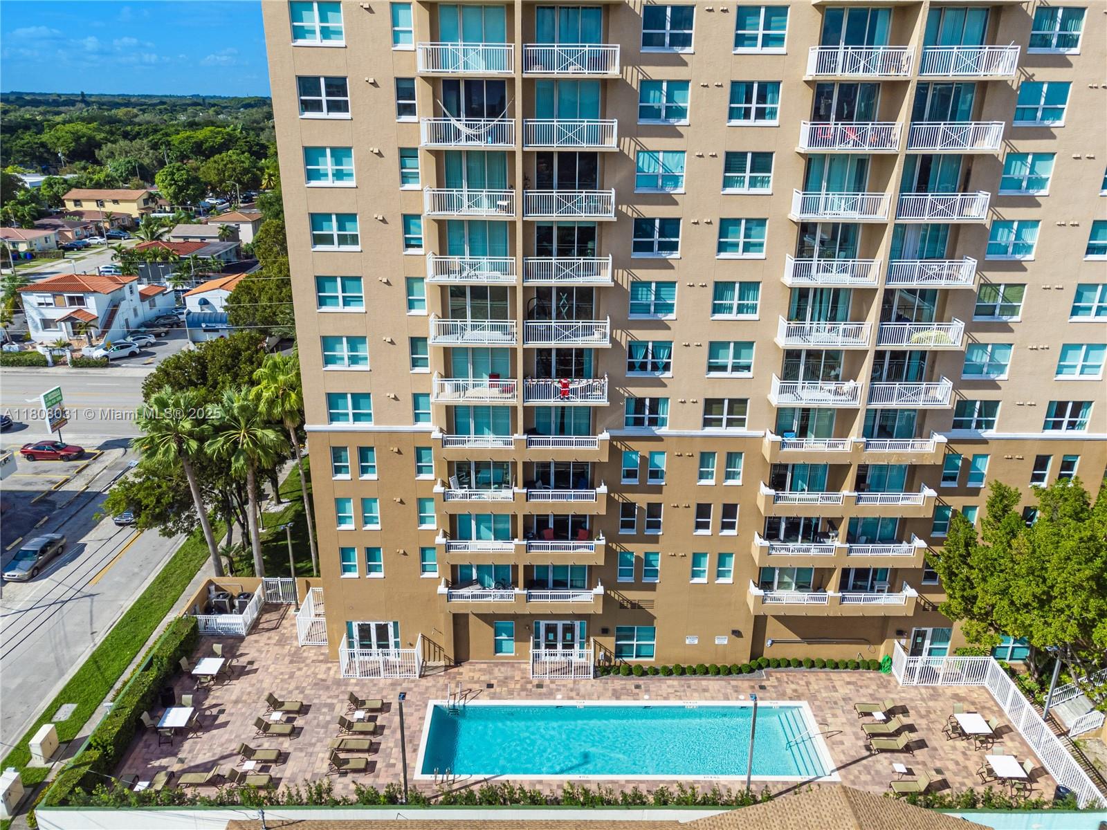 2665 Southwest 37th Avenue, Unit 906 Miami, FL 33133 - Photo 32 of 35