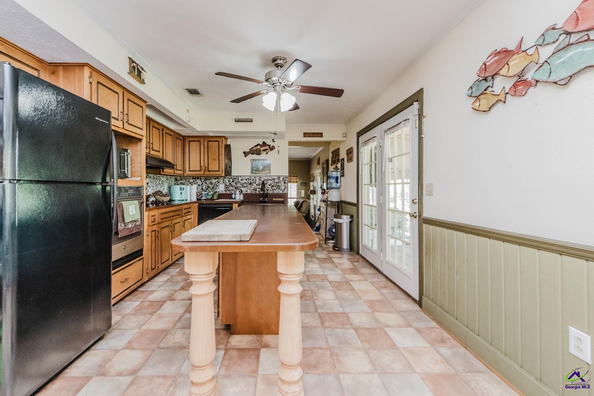 180 Shadydale Road Lumber City, GA 31549 - Photo 12 of 32