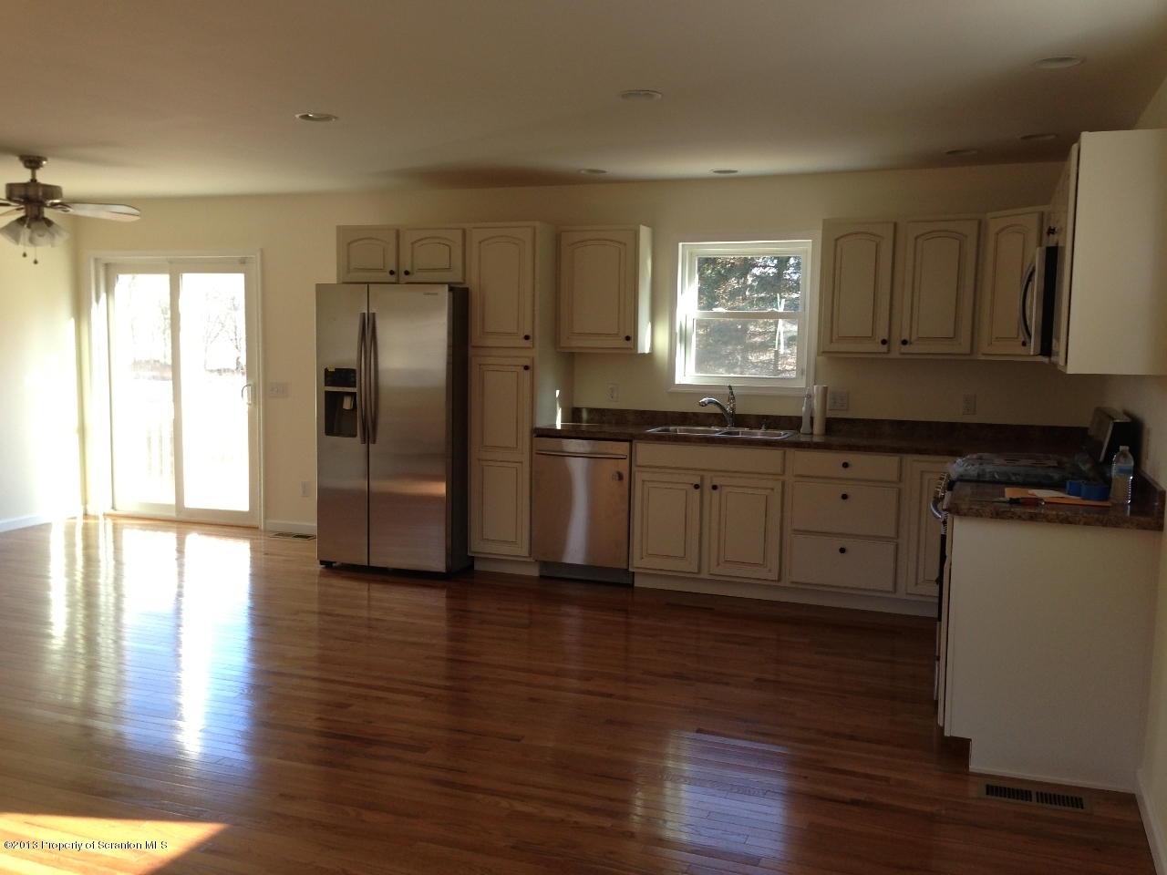 102 Mid Valley Road Lake Ariel, PA 18436 - Photo 5 of 29 Gallery Image 5