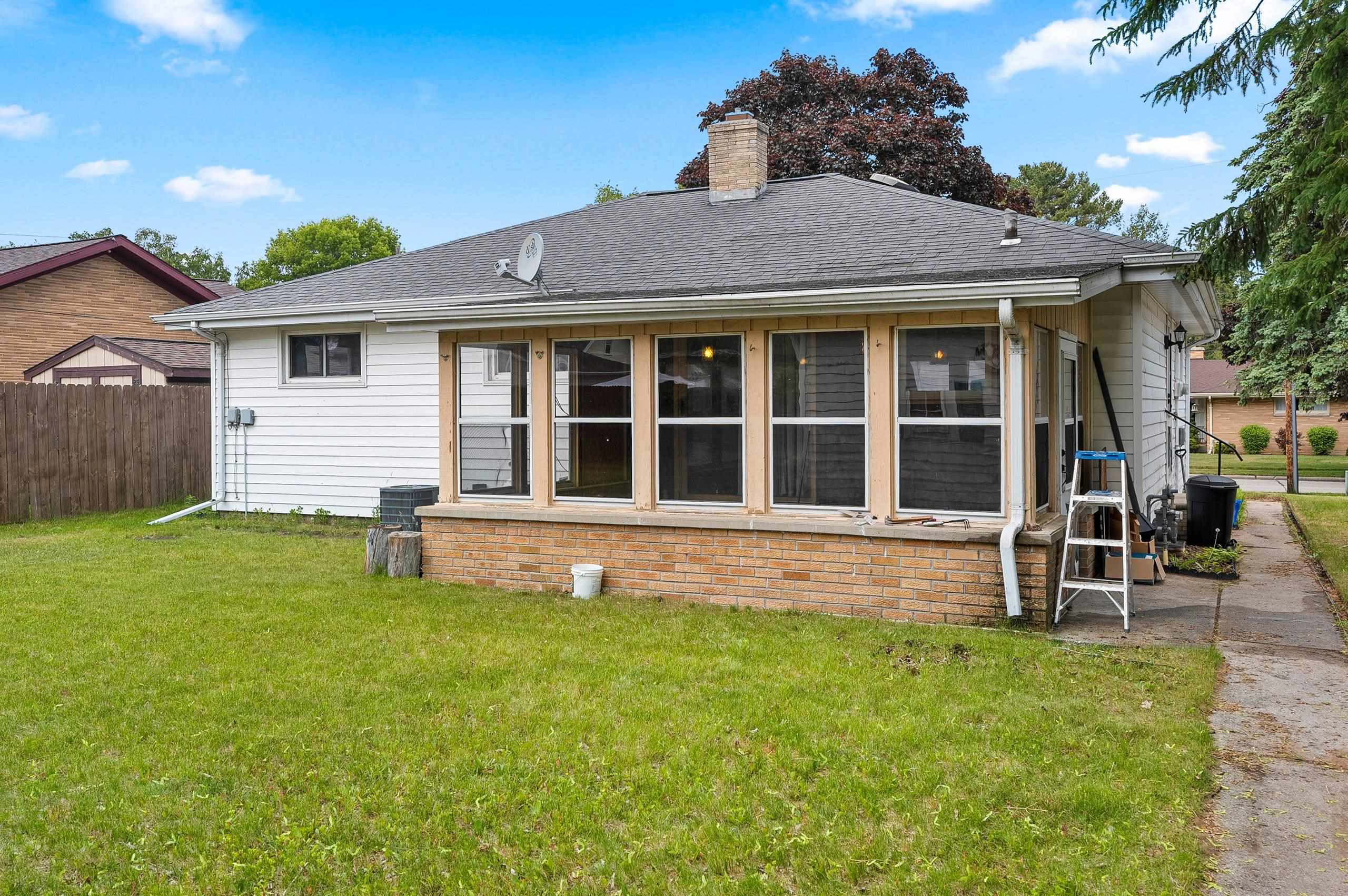 1727 30th Street Two Rivers, WI 54241 - Photo 30 of 44