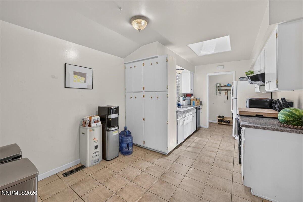 1090 Kings Row Reno, NV 89503 - Photo 12 of 34 12-DSC_4226