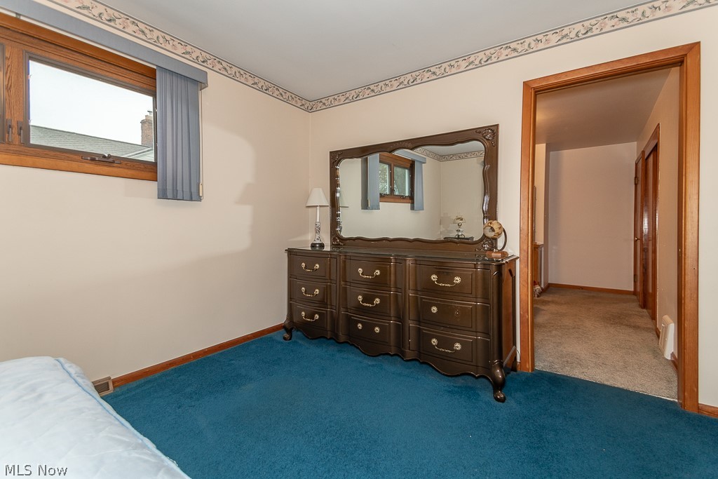 955 Learidge Road Cleveland, OH 44124 - Photo 23 of 35