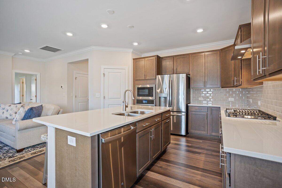 3334 Longleaf Estates Drive Raleigh, NC 27616 - Photo 10 of 36