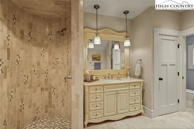 $6,600,000 | 461 Spice Bottom Trail, Banner Elk, NC 28604