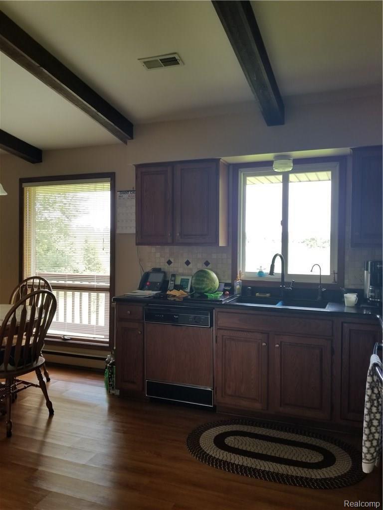 294 Gray Road Lapeer, MI 48446 - Photo 14 of 50 Kitchen