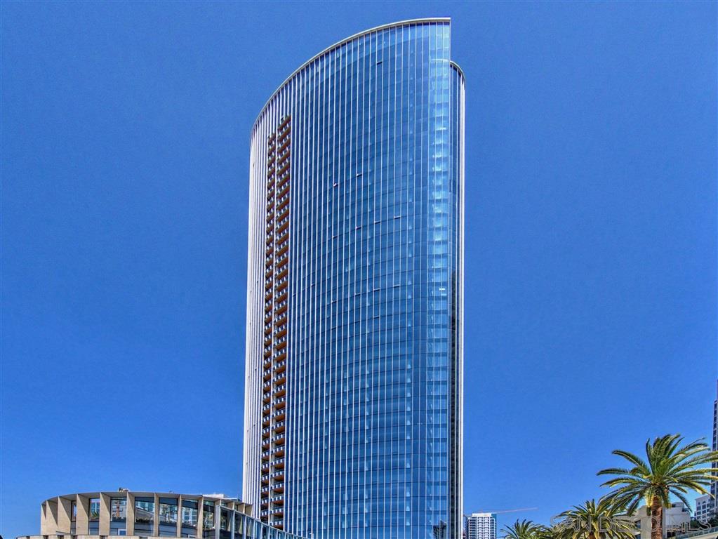 888 West E St Unit 403