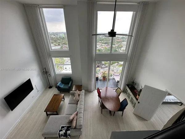 $2,900 | 1 Glen Royal Parkway, Unit 1613, Miami, FL 33125